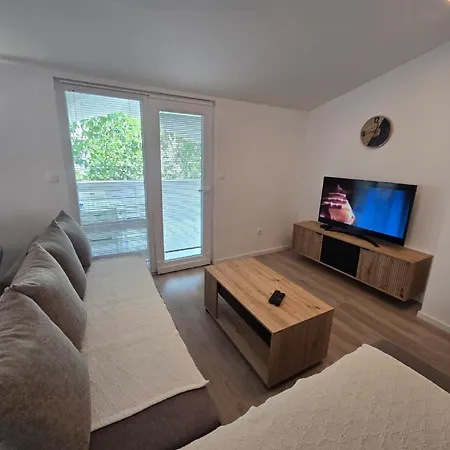 Ivankovic - Two Bedroom With Terrace