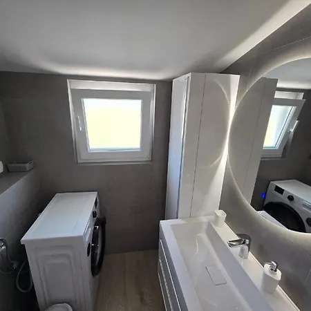 Ivankovic - Two Bedroom With Terrace Apartment Nin
