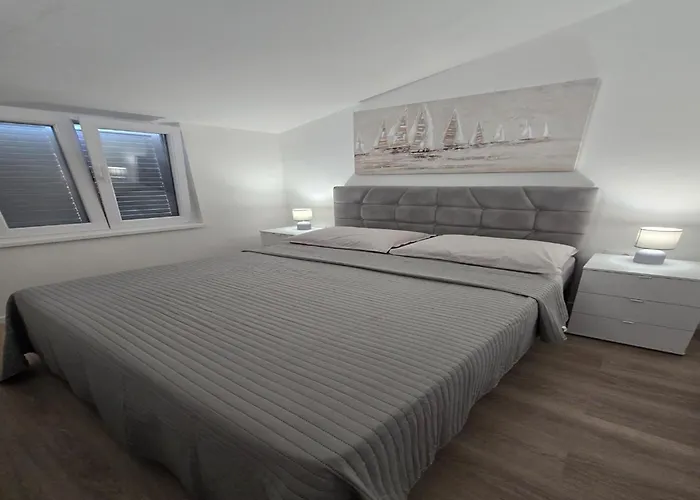 Ivankovic - Two Bedroom With Terrace Nin