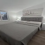 Ivankovic - Two Bedroom With Terrace نين
