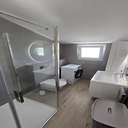 Daire Ivankovic - Two Bedroom With Terrace