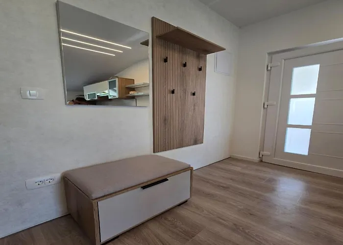 Daire Ivankovic - Two Bedroom With Terrace